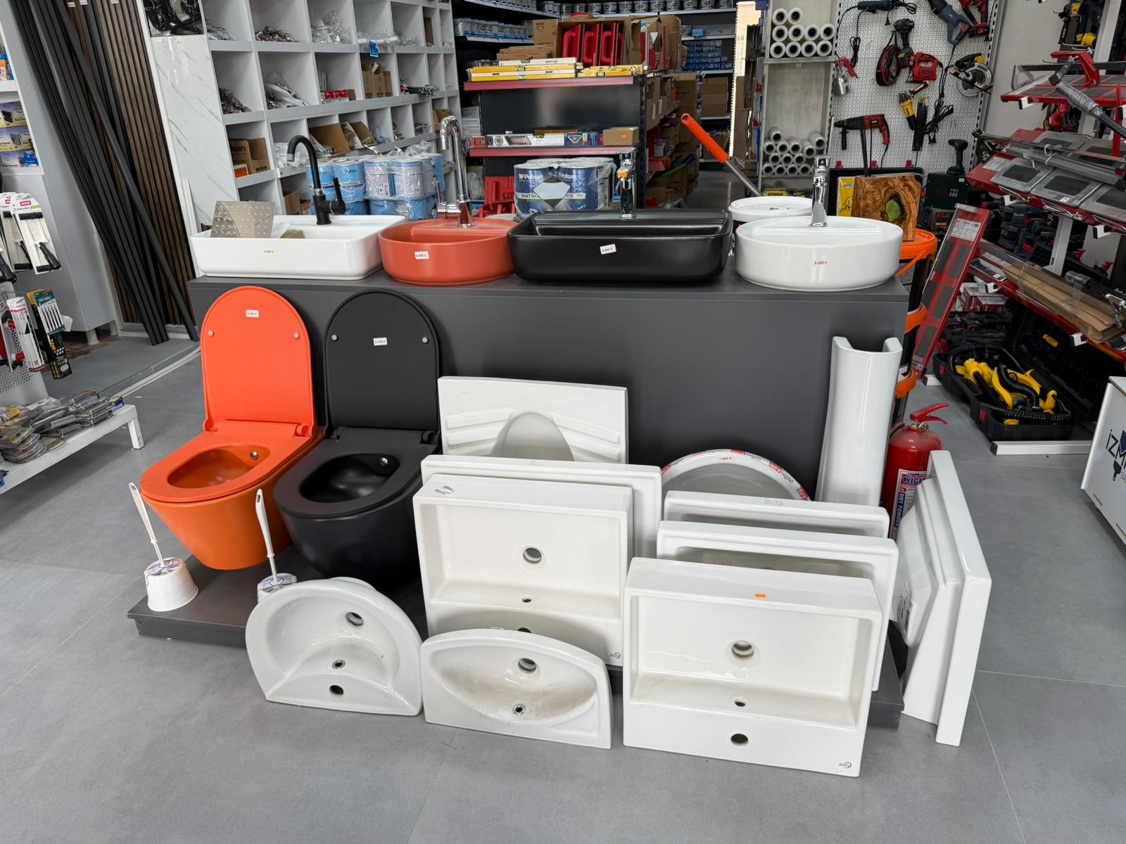 Göltaş Yapı Market görseli