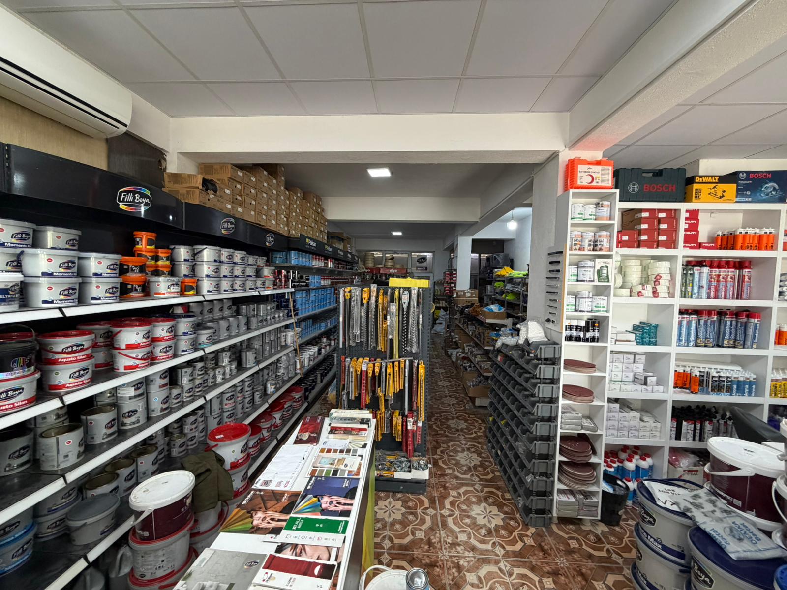 Göltaş Yapı Market görseli